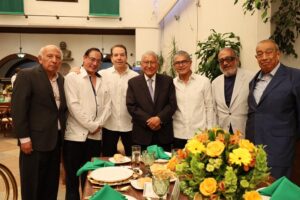 Celebra ELDP a sus docentes y reconoce su papel en la formación de juristas
